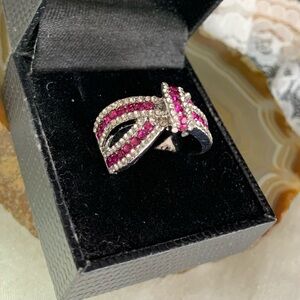 SILVER TONE PINK AND CLEAR CZ CHUNKY STYLE RING SIZE 8.5